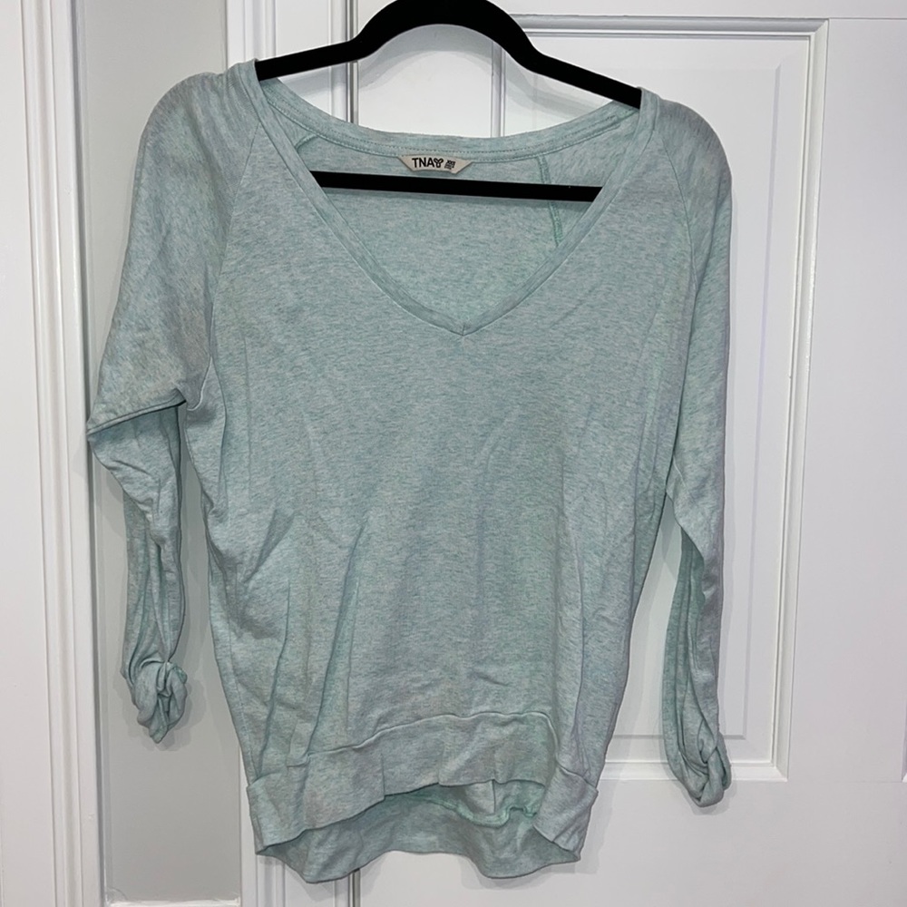 Aritzia TNA Pomona V Neck Long Sleeve T Shirt